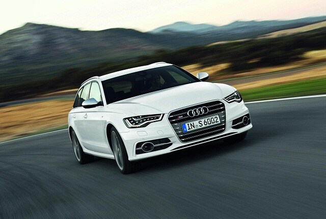 Arriva l'attesissima A1 Sportback, insieme alle berline sportive S8 e S6 Avant. Presentata anche la super car R8 GT Spyder.