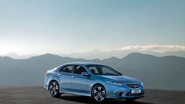 Il restyling per il 2012 è ora disponibile sul mercato. Prezzi a partire da 26.300€ per la versione berlina. Disponibile inoltre la versione Type S con motore 2.2 litri Diesel.