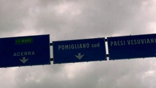 La Nuova Fiat Panda vista come l'Italia che lavora. Il cortometraggio che accompagna il lancio della nuova City Car torinese si trasforma in un messaggio diretto all'intero popolo italiano.