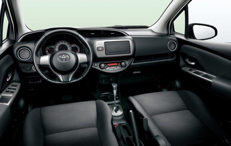 Interni Toyota Yaris 2014