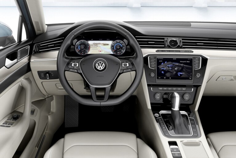 Interni Volkswagen Passat 2014