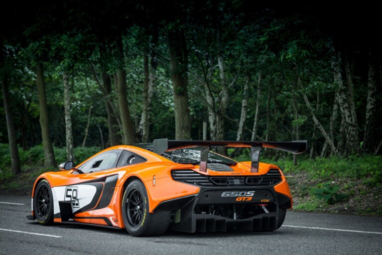 Retro McLaren 650S GT3