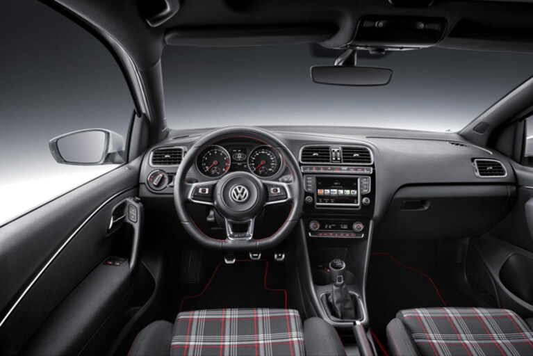 Interni Volkswagen Polo GTI