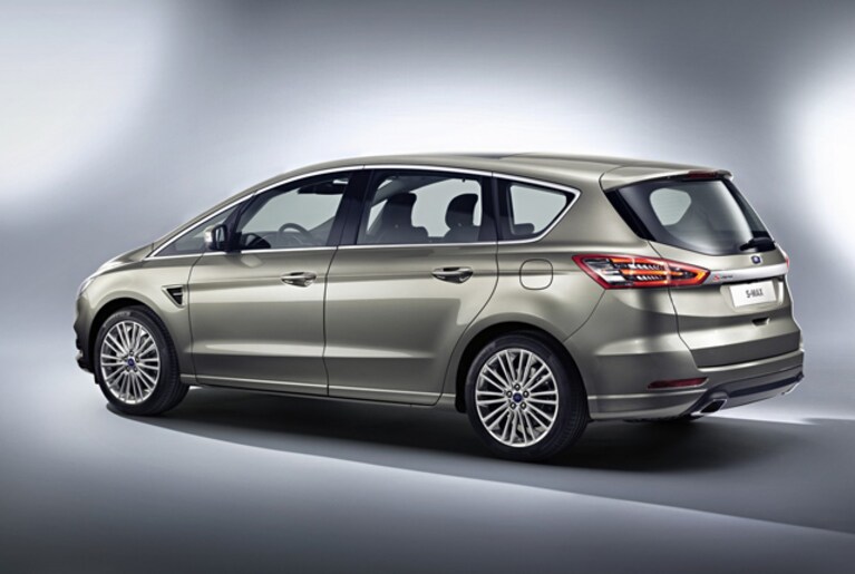 Retro Ford S-Max