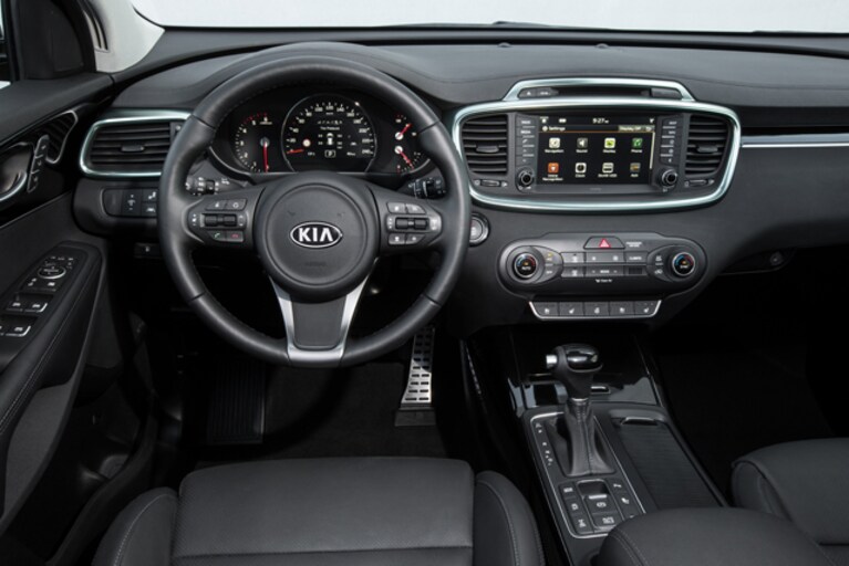 Interni Kia Sorento 2015