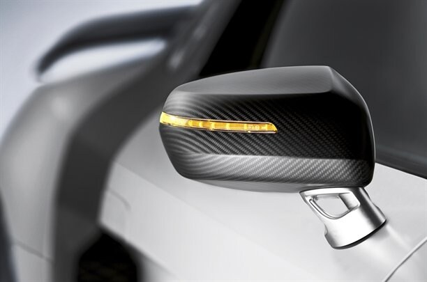 audi-r8-gt-fibra-di-carbonio