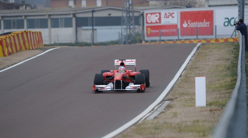 Ferrari F 150 alle sue prime curve