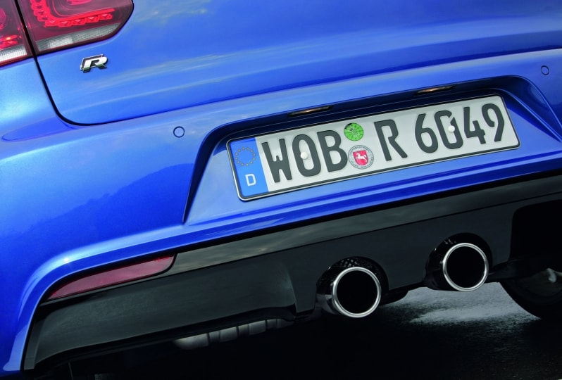 VW-Golf-R-68