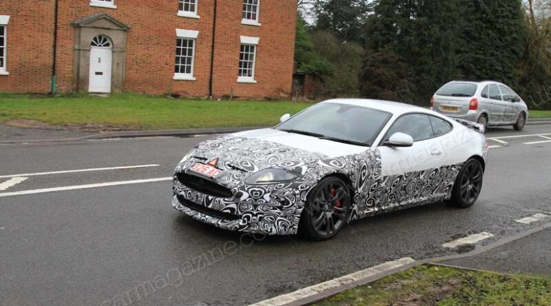 L\'anteriore della Jaguar XK