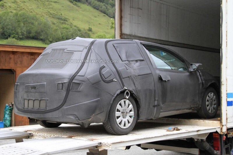nuova-seat-leon-2012-prototipo