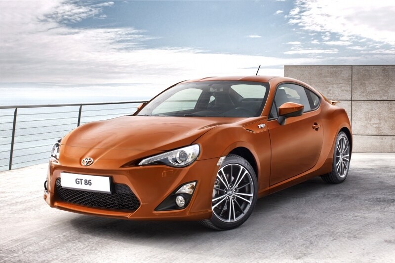 Toyota GT-86: visuale anteriore