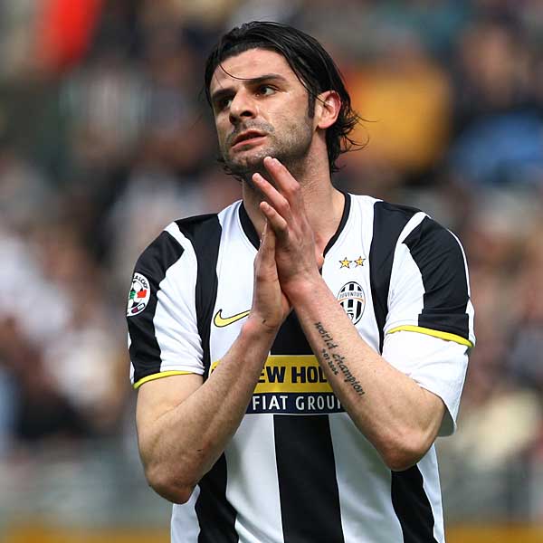 esultanza contro i tifosi