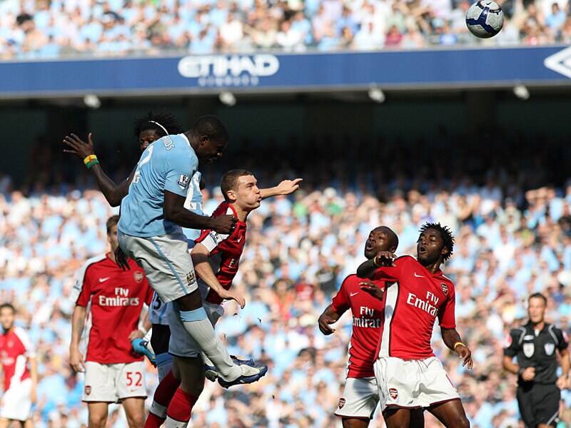 Manchester-City-v-Arsenal-Micah-Richards-head_2359488