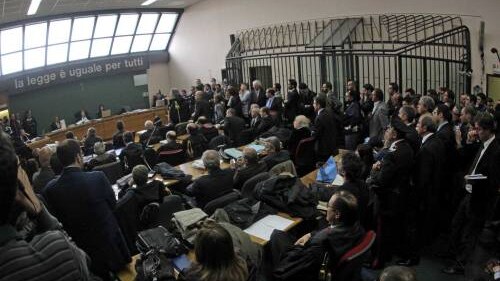 Ascoltati Ledesma e Nesta su vari episodi arbitrali del 2005.