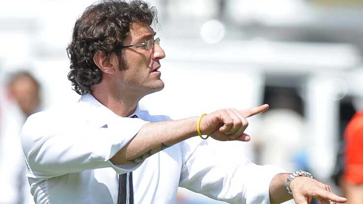 Ciro Ferrara esordirà sulla panchina degli azzurrini contro la Turchia.