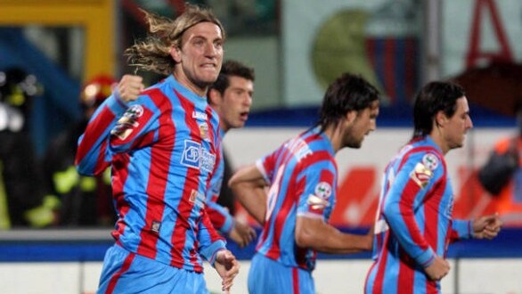 Maxi Lopez contro Mascara, lo spogliatoio si divide