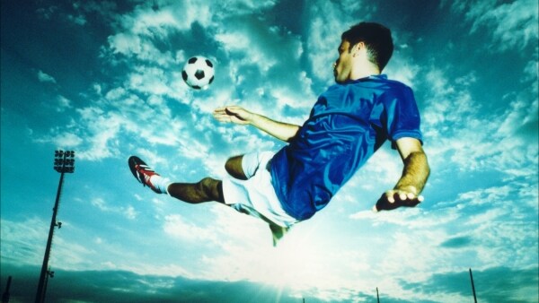 Gran gol in rovesciata da parte di Zurlo.