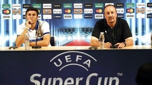 Zanetti e Benitez in conferenza stampa