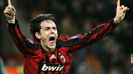 Grave infortunio per l'attaccante del Milan: stagione finita.