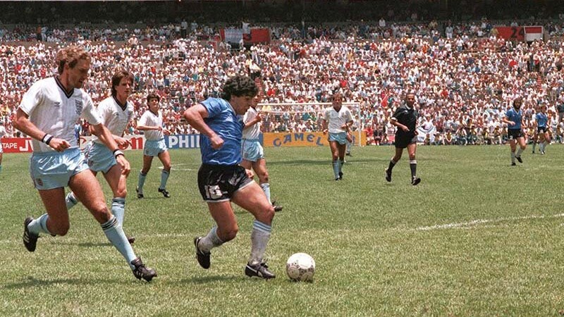 Maradona potrebbe sedersi sulla panchina dell'Iran.