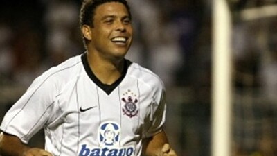 Ronaldo di nuovo al gol con una doppietta, siglata contro l'Avaì.