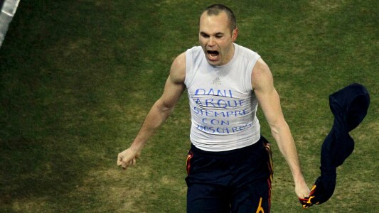 Pallone d'Oro 2010, Iniesta: il favorito grazie al gol in finale dei Mondiali