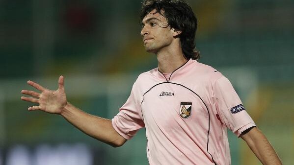 Napoli-Palermo, Pastore categorico: grazie Cavani, ma sto bene qui