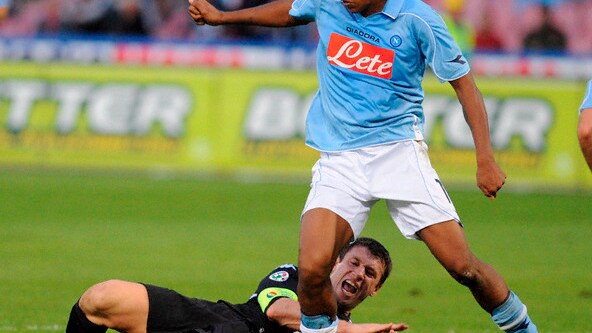 Calciomercato Napoli, Santacroce vicino al Lecce secondo l'A.D. salentino