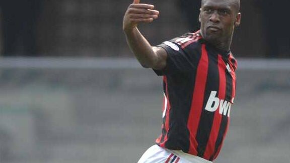 Seedorf su Balotelli: ha atteggiamenti discutibili, Cassano un bravo ragazzo
