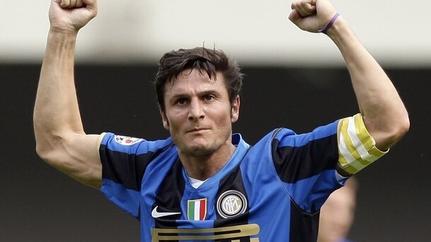 Inter, Zanetti promette: giocherò fino a 40 anni