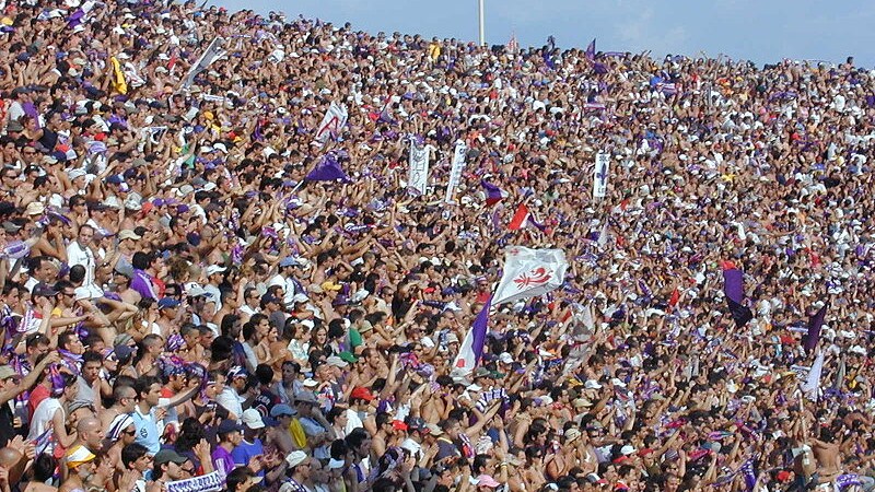 Fiorentina, protesta dei tifosi contro la squadra: meritiamo rispetto