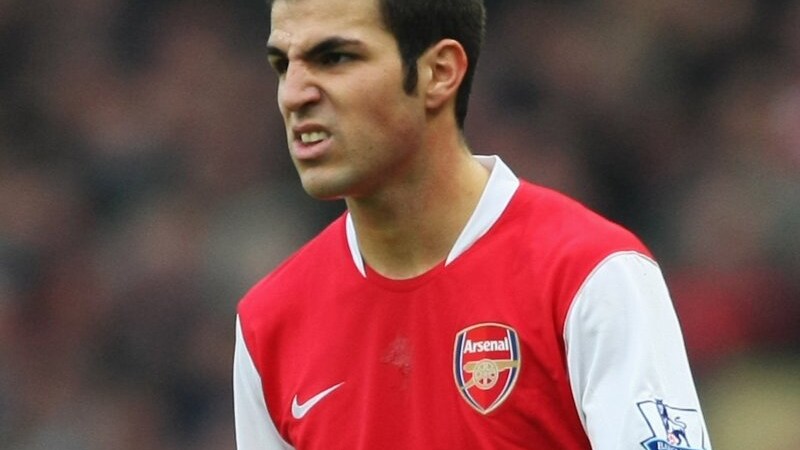 Il centrocampista dell'Arsenal, Cesc Fabregas, potrebbe approdare in Spagna.