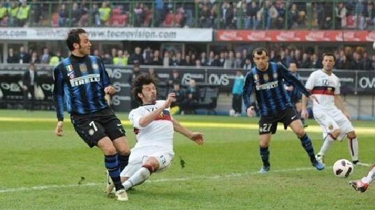 inter-genoa 5-2 pazzini