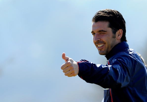 buffon salta genoa