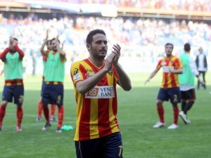 Lecce-Napoli 2011, squalifica di Di Michele annullata