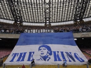 Napoli campione d'Italia: gigantografia di Maradona