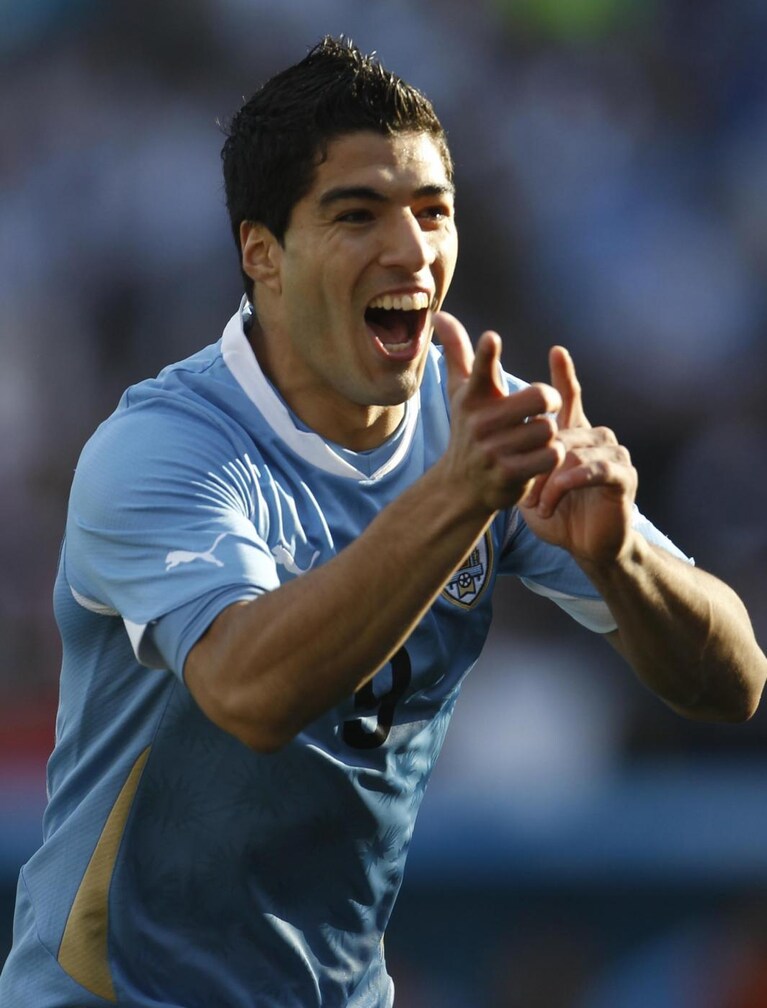 Luis-Suarez-Uruguay-finale-Coppa-America-2011