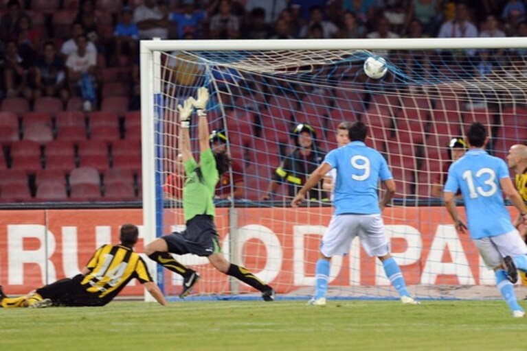 Gol Hamsik Napoli Penarol