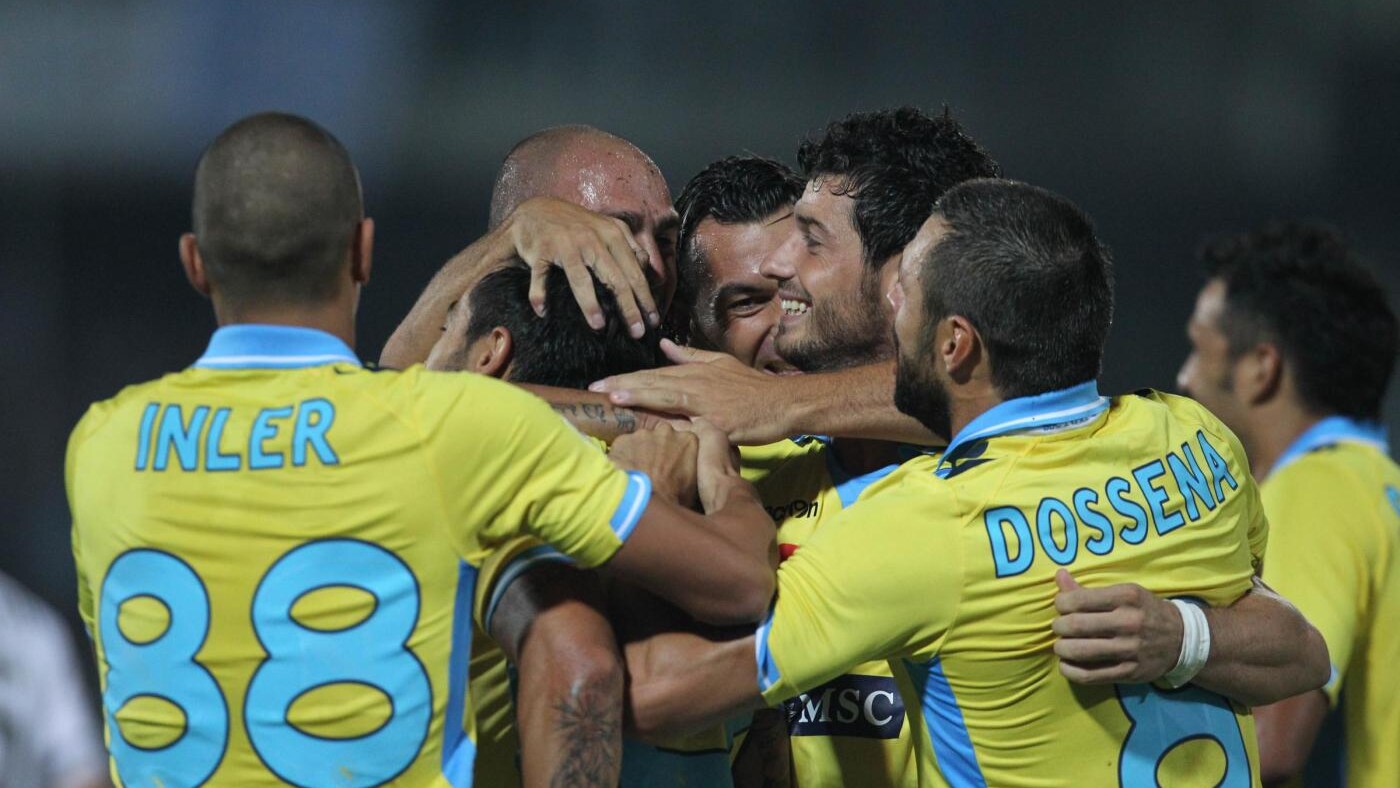 Napoli esulta per la vittoria sul Cesena