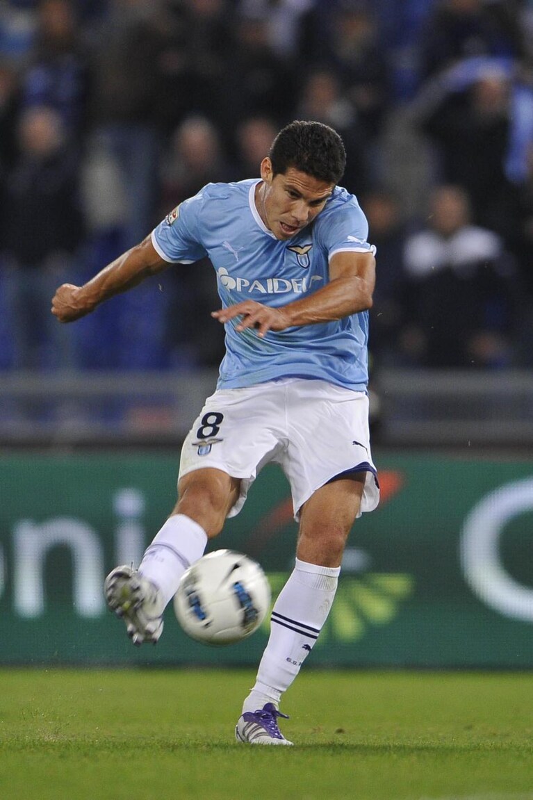 Hernanes si è infortunato