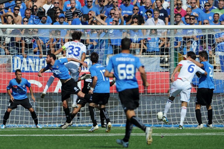 Novara-Catania 3-3 Legrottaglie