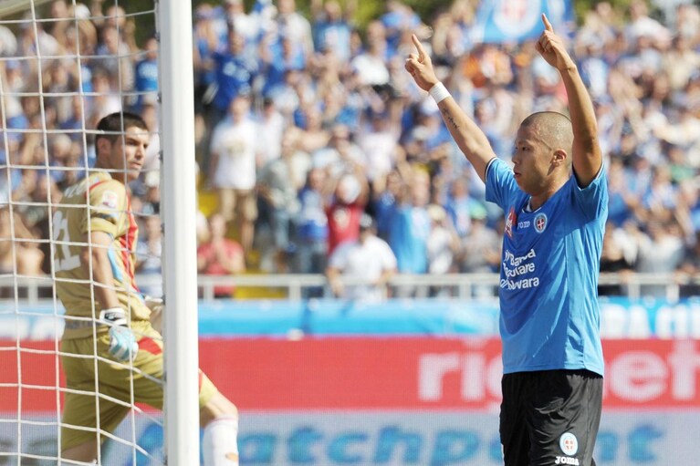 Novara-Catania 3-3 Morimoto