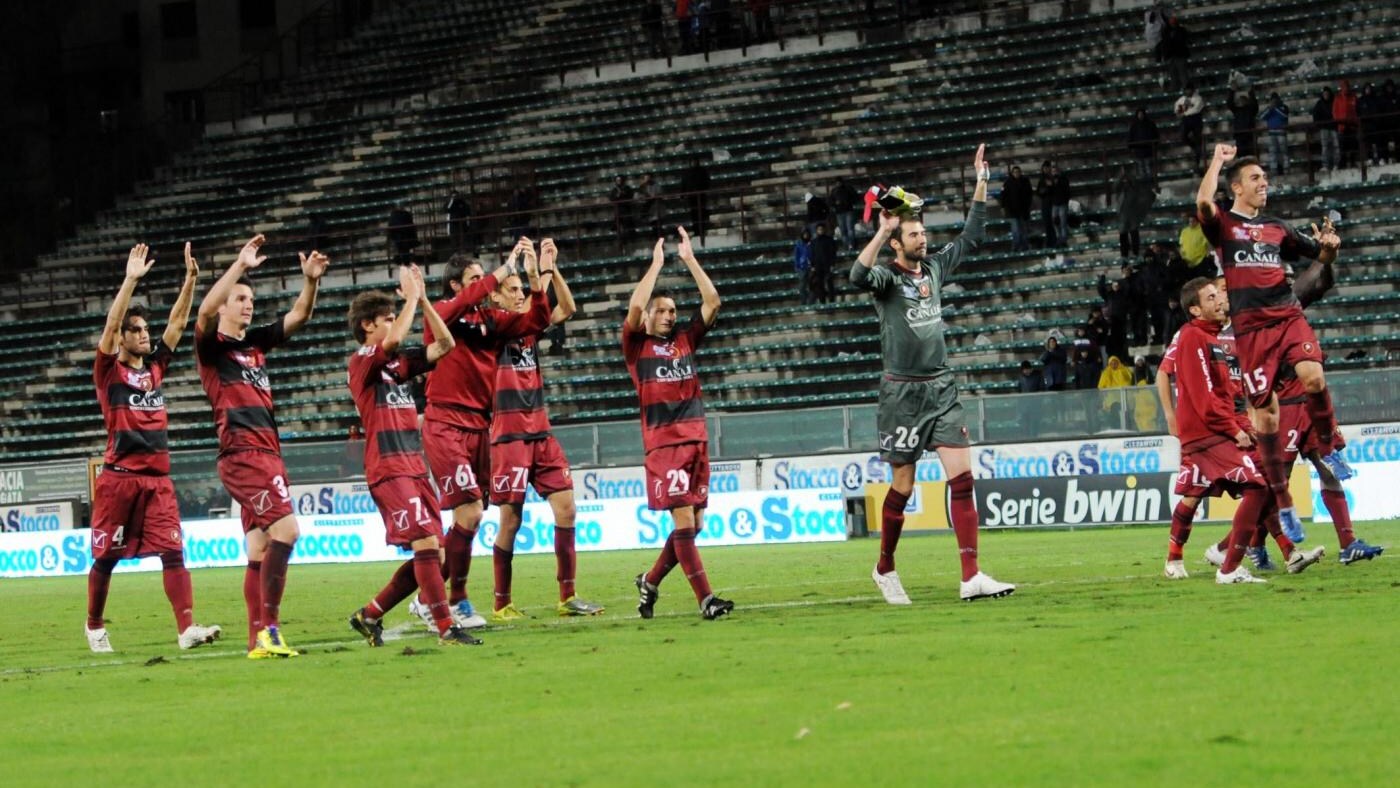 Reggina-Bari-3-1-Serie-B-2011-12