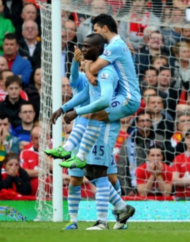 aguero-balotelli city