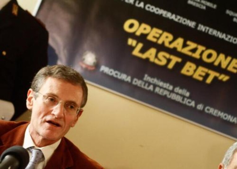 scandalo scommesse