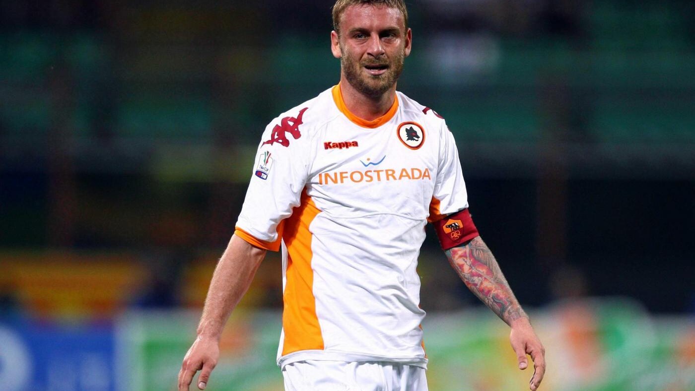 De Rossi si è infortunato e salterà Juventus-Roma di Coppa Italia