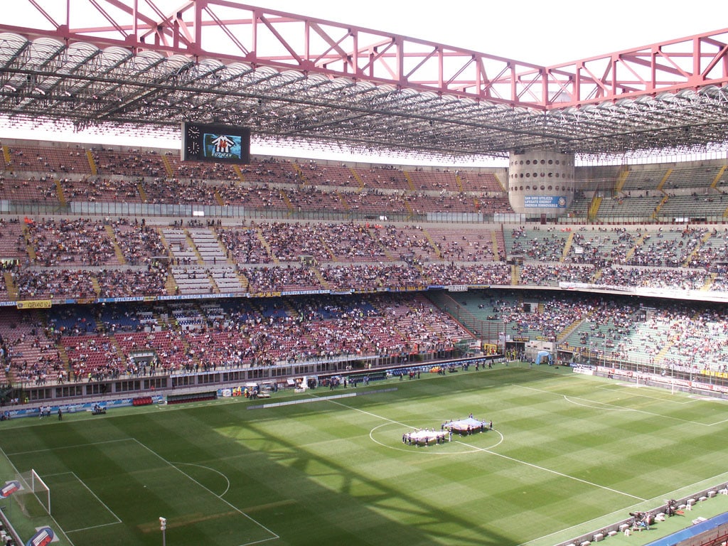 San Siro si prepara al restyling, il nuovo Meazza sarà come gli stadi inglesi