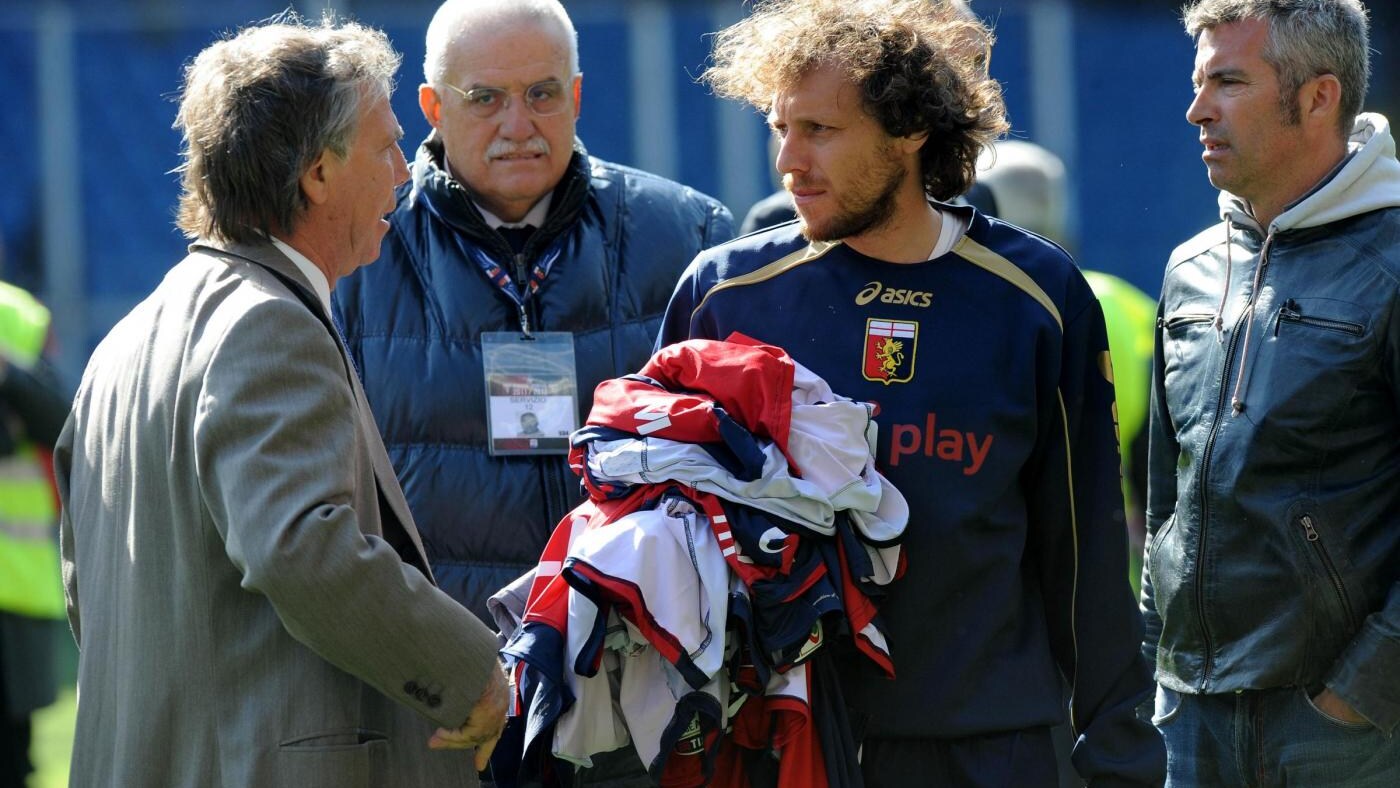 genova funerale calcio potere ultras