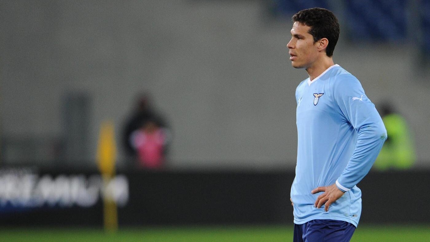 infortunio per hernanes, stagione finita per il brasiliano