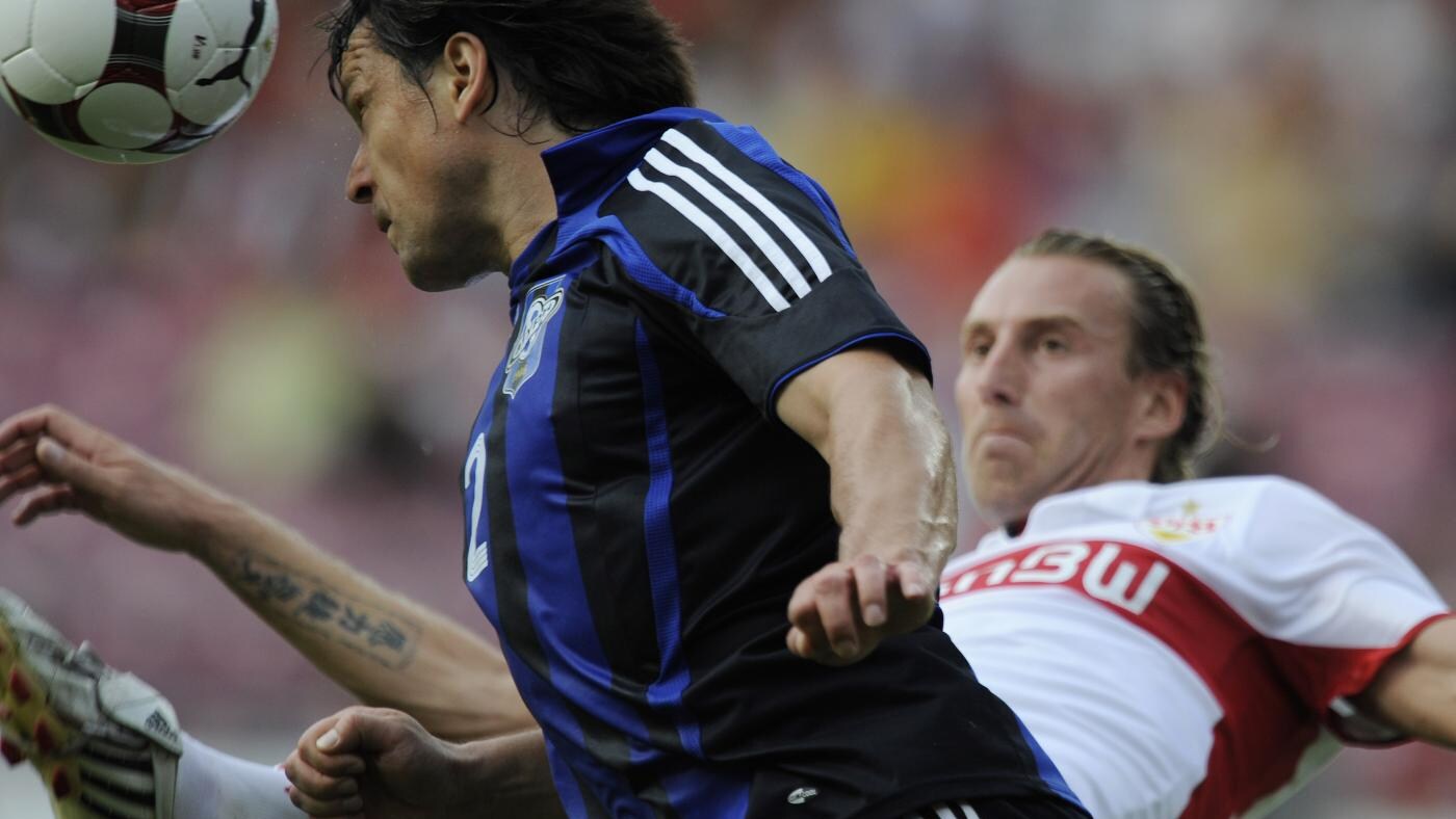 Pochi giorni fa in Bielorussia ha dato l'addio al calcio Vadim Evseev, che ha giocato anche con la nazionale russa. A metà ripresa Evseev esce dal campo e viene sostituito dal figlio, un bambino di cinque gol, che pochi minuti va in gol.